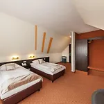 Strohgaeu Hotel 3*
