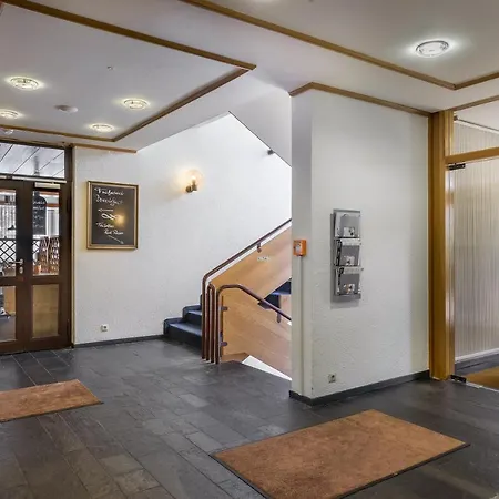 Strohgaeu Hotel 3*