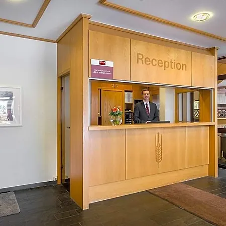 Hotel Strohgaeu 3*