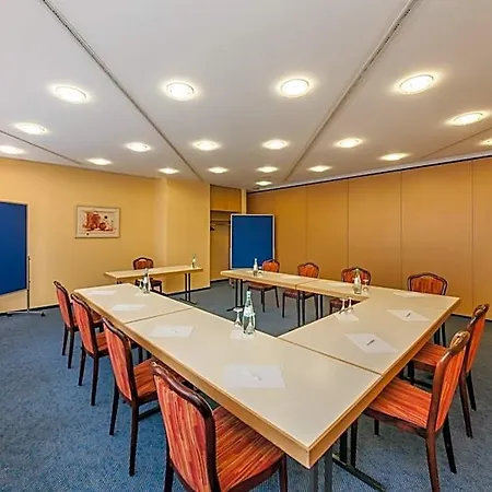 Hotel Strohgaeu 3*