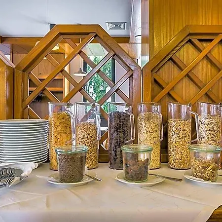Hotel Strohgaeu 3*